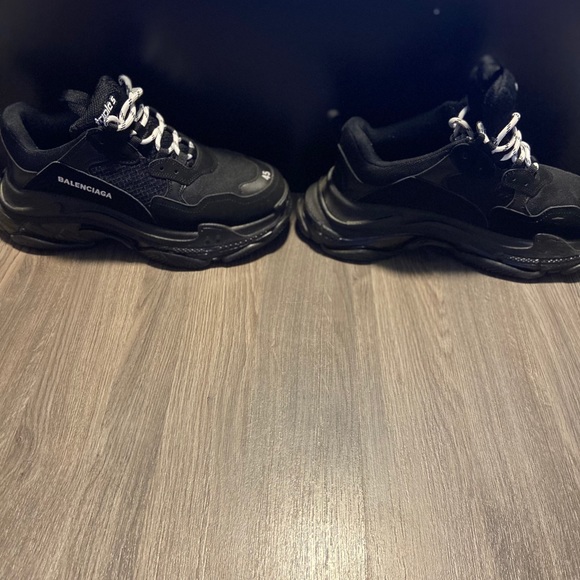 Balenciaga triple s - Picture 3 of 3